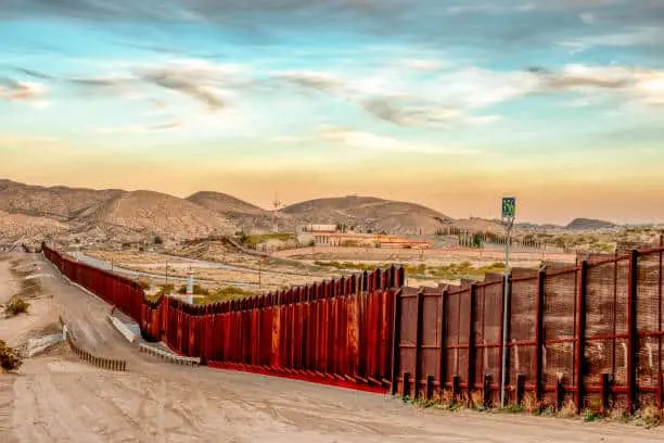 En estos lugares se encuentran ubicados los cruces entre México y Estados Unidos. Foto: iStock.