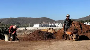 Ladrilleros de Loma de Rodriguera: Un oficio artesanal que trasciende generaciones en Culiacán