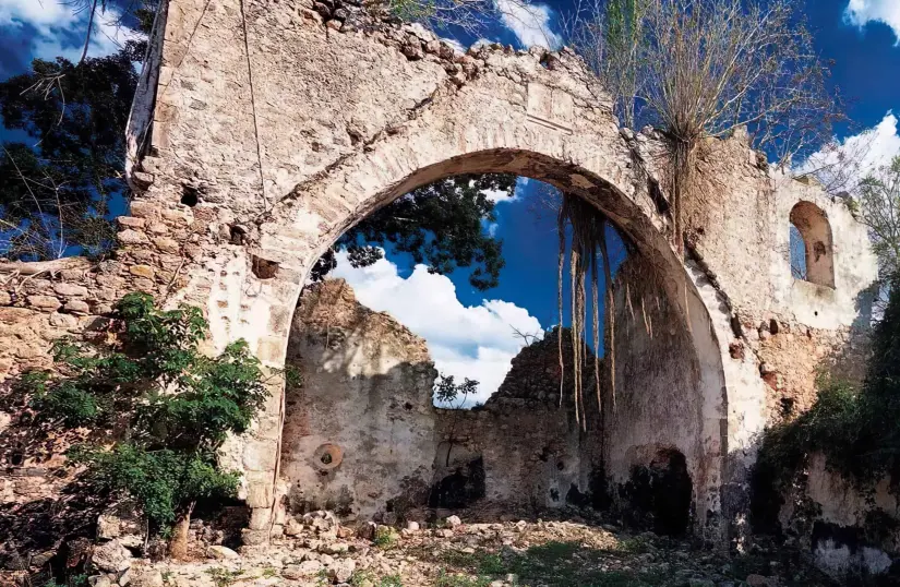 Ruinas de Tahcabo en Espita, Yucatán. Foto: escapadas