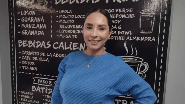 Con mucho deseo de superarse Sonia Sotelo es emprendedora en Shake Bar