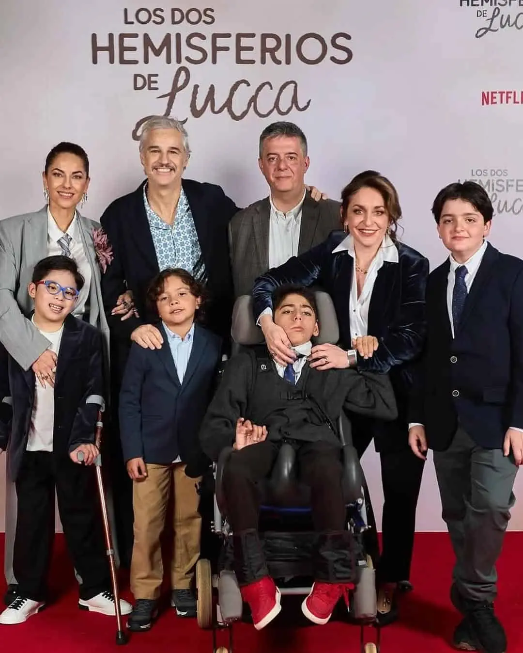 Elenco de reparto Los dos hemisferios de Lucca