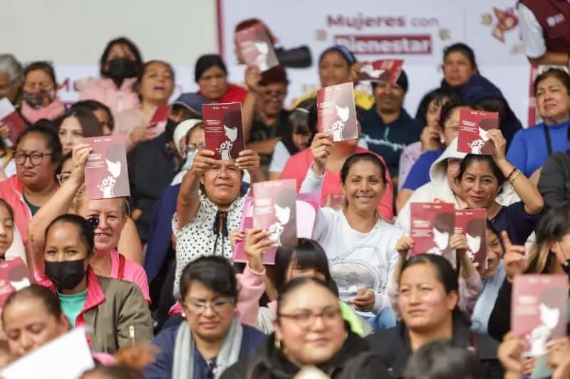 Pasos para realizar el registro de Mujeres con Bienestar. Foto: Gobierno del Estado de México. 