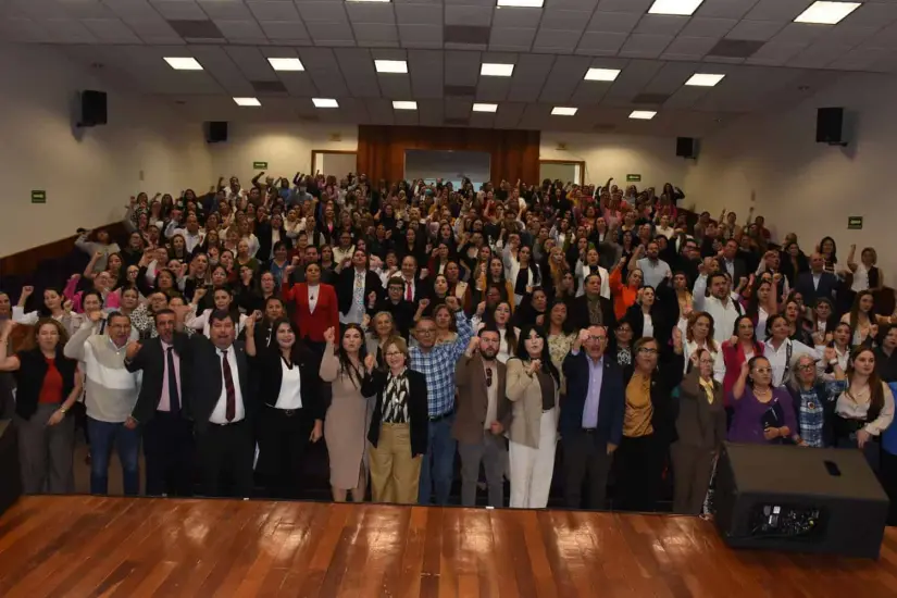 UAS celebra el talento femenino en la ciencia con 243 investigadoras reconocidas en el SNII