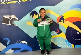 Atleta de la UAS, Pauleth Mejía, triunfa en Dubái con medalla de oro