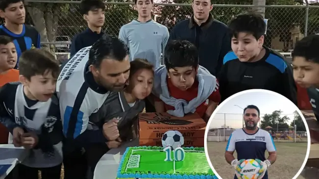 Omar Rocha celebra el décimo aniversario de su escuela CEFEPOR con alumnos, padres de familia y amigos.