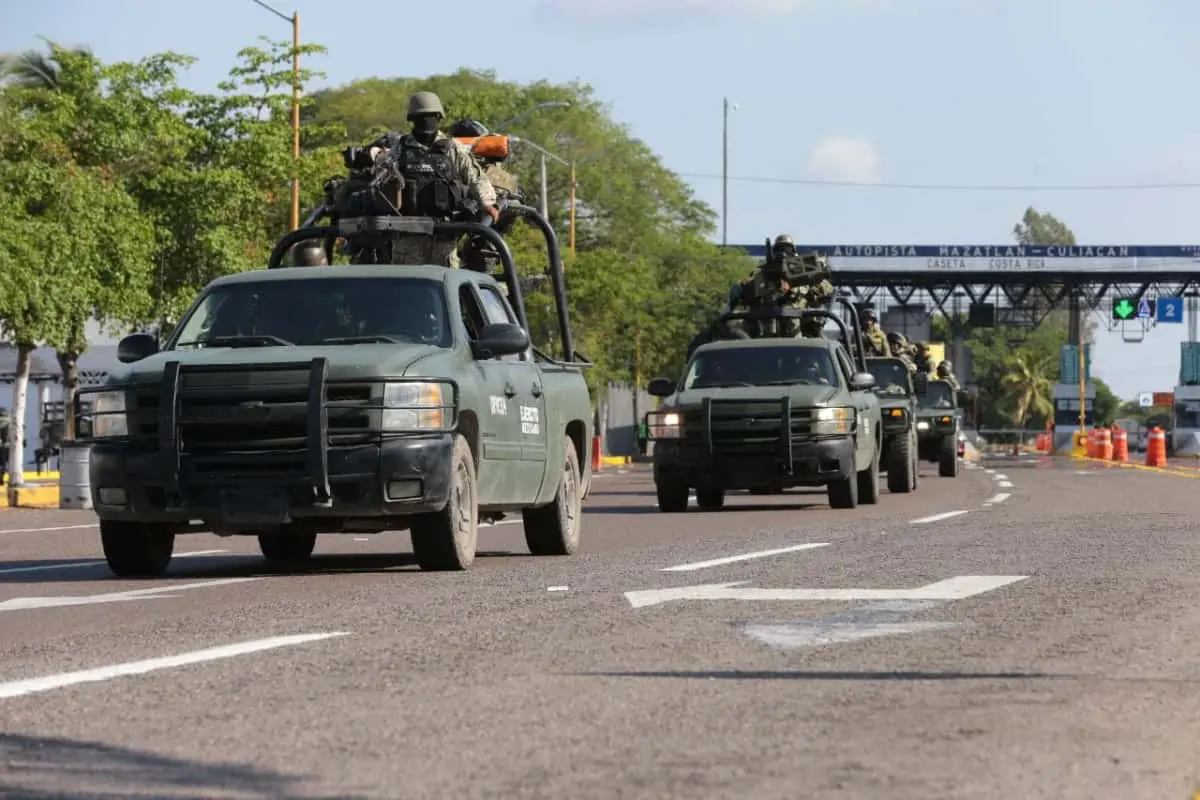 La detención fue realizada por elementos del Ejército Mexicano, GN y Policía Estatal. Foto: Gobierno de Sinaloa