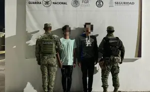 Fuerzas federales detienen a dos civiles con armas y equipo táctico en Cosalá