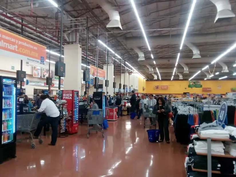 Walmart anuncia descuento con la tarjeta del INAPAM. Foto: Cortesía