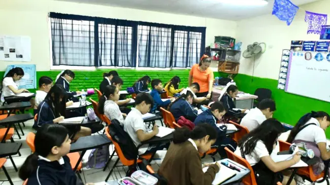 SEPyC y UAS suspenden clases presenciales en Culiacán tras hechos violentos.