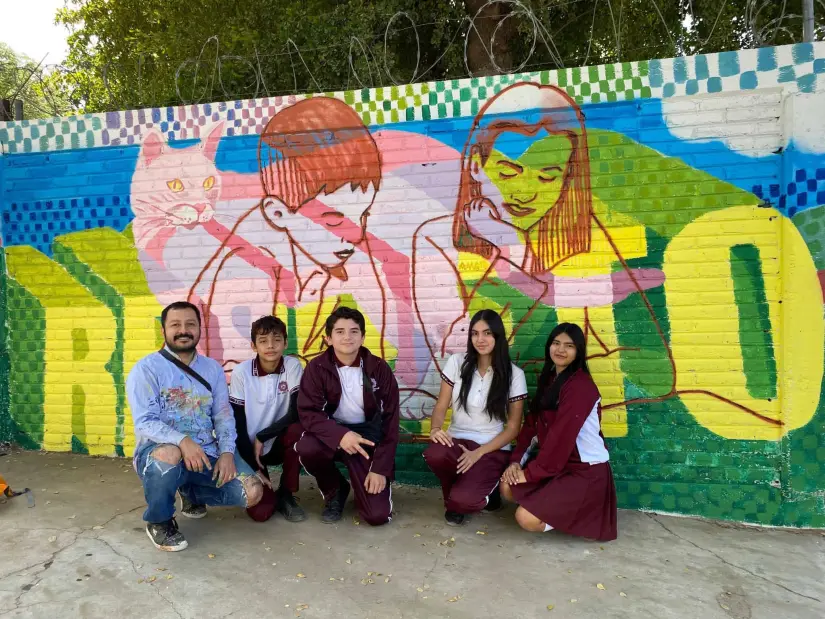 Jóvenes de la secundaria Técnica 79 en Culiacán ponen color a un futuro más pacífico