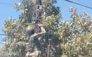 Operativo en Culiacán: se retiran cámaras de videovigilancia irregulares instaladas en estructuras públicas