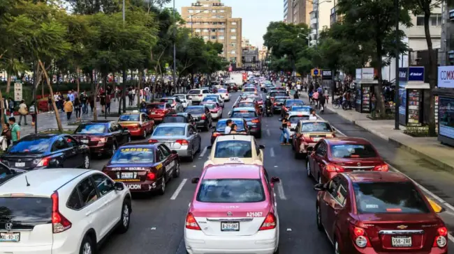 El Hoy No Circula busca reducir la contaminación en la zona metropolitana de CDMX y Edomex. Foto: Cortesía