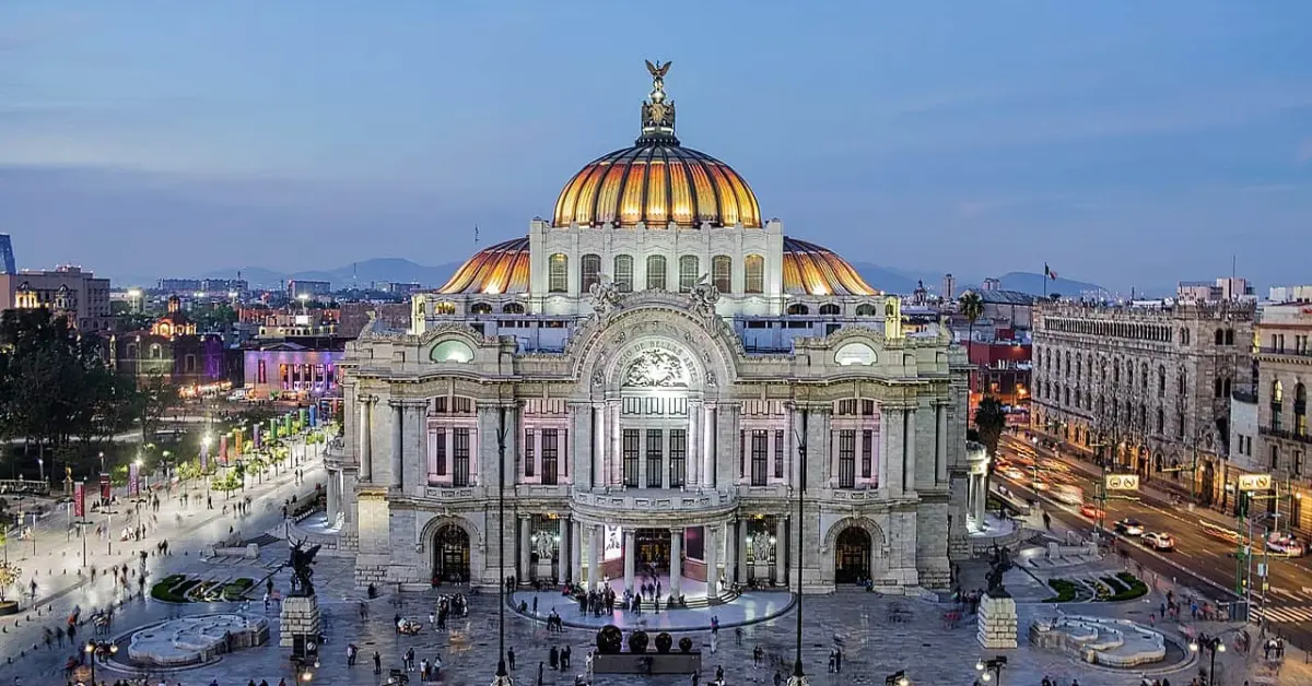 Mensaje para los ciudadanos estadounidenses: viajes durante las vacaciones de primavera a México