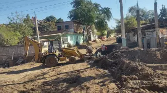 ¡Un paso hacia el progreso! Pavimentación de calle en la colonia 5 de Febrero en Culiacán causa esperanza en los habitantes