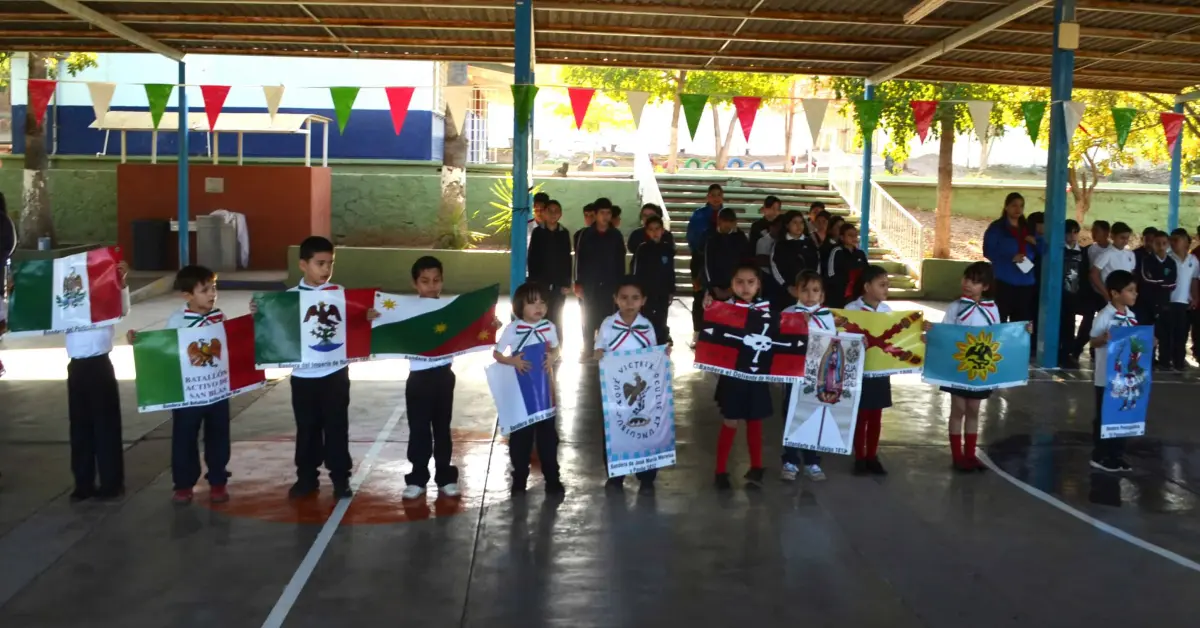 La historia de la Bandera de México cobra vida en la primaria Ignacio Manuel Altamirano en Culiacán