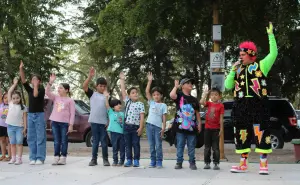 ¡Divertido, juguetón, travieso! El payasito Tetulín llena de risas y alegría el Parque Culiacán 87