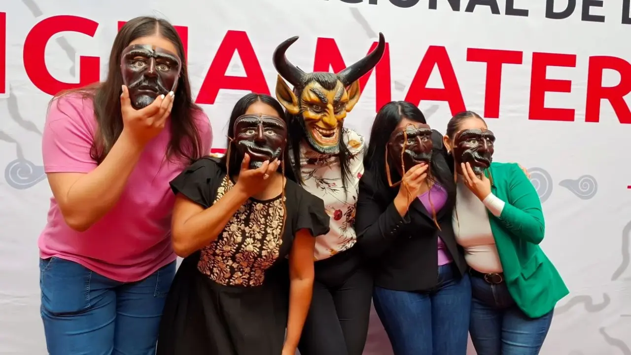 Lengua materna, orgullo de Navolato con representación de etnias de más de 20 lenguas nativas
