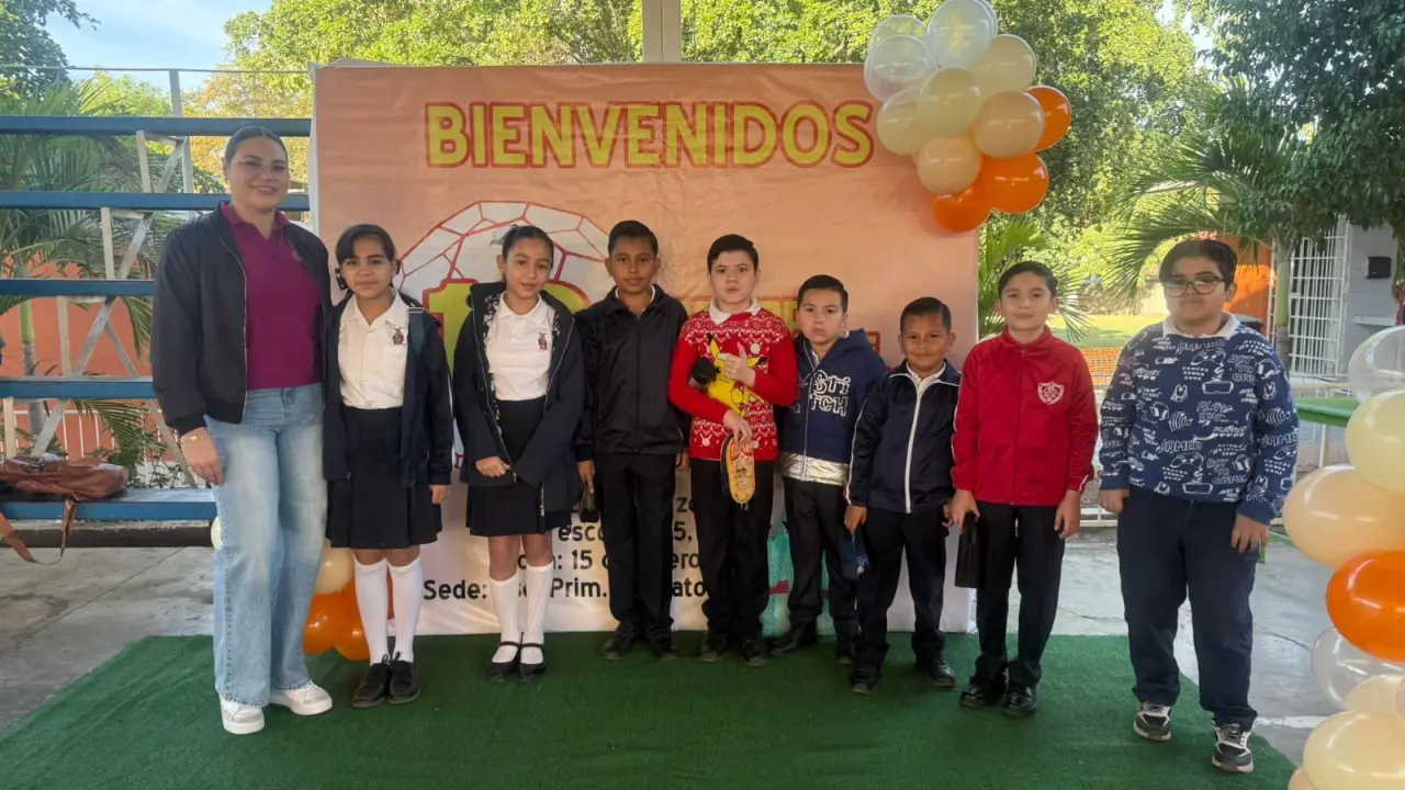 Niños y niñas de la zona participaron en la Olimpiada de Matemáticas para demostrar su habilidad y talento. Foto: Cortesía.