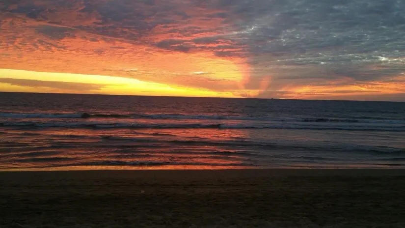 Atardecer en Playa Brujas Mazatlán