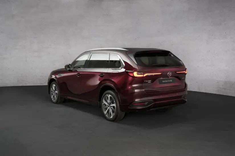 Mazda CX-80 2025: Elegancia y tecnología en una SUV híbrida