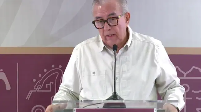 El gobernador Rubén Rocha Moya se compromete con los trigueros.