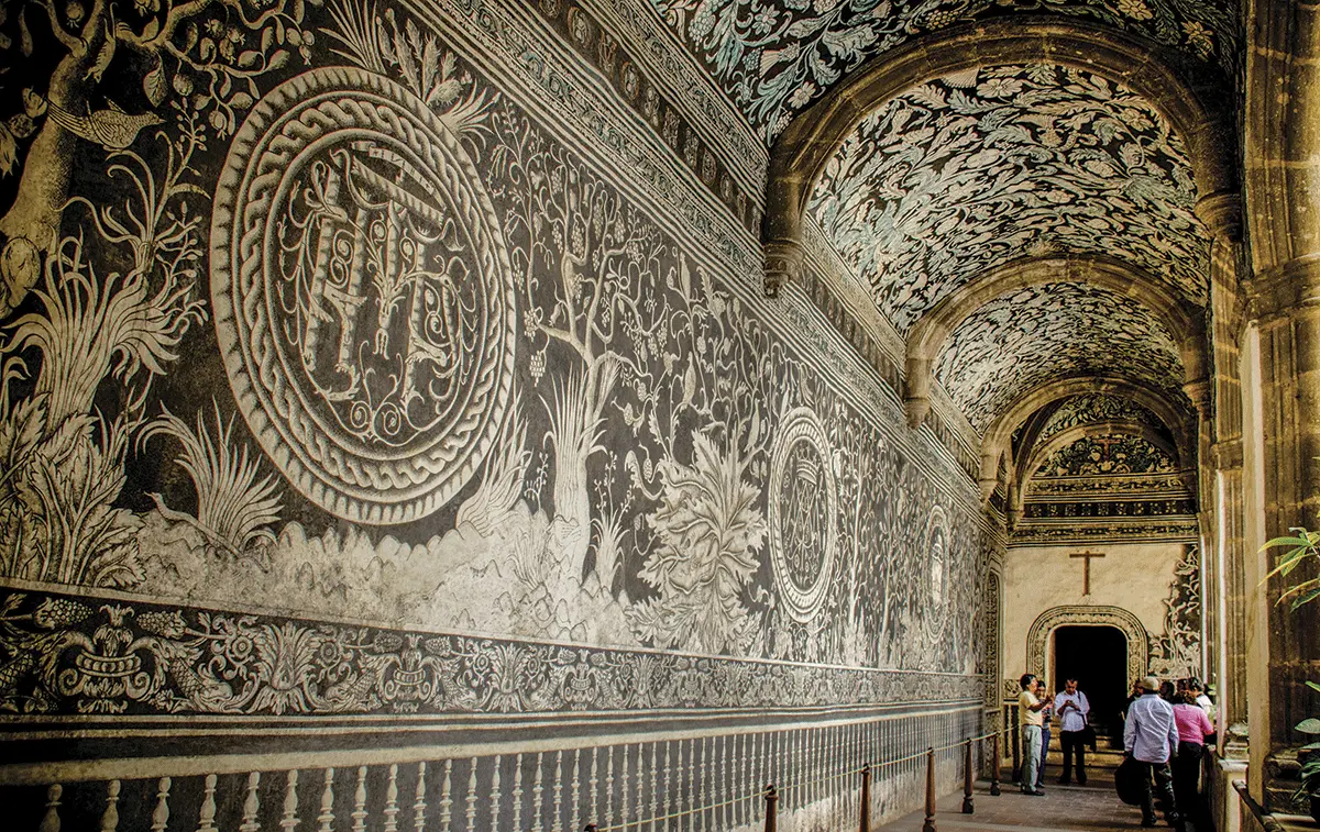 Parroquia y Ex Convento del Divino Salvador. Foto: México desconocido. 