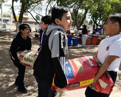 Niños de Villa Juárez se movilizan para ayudar a los perros en situación de calle