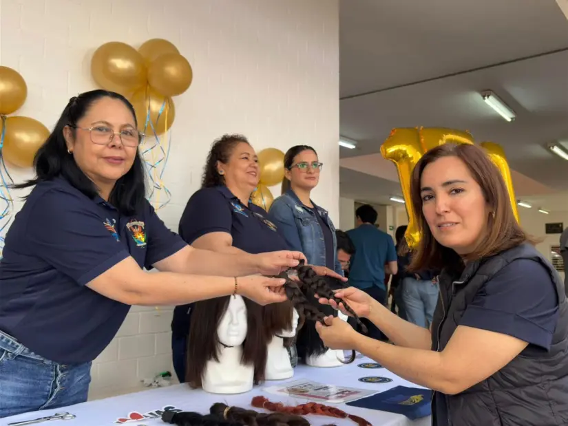 Donativo de cabello UAS. Foto: cortesía