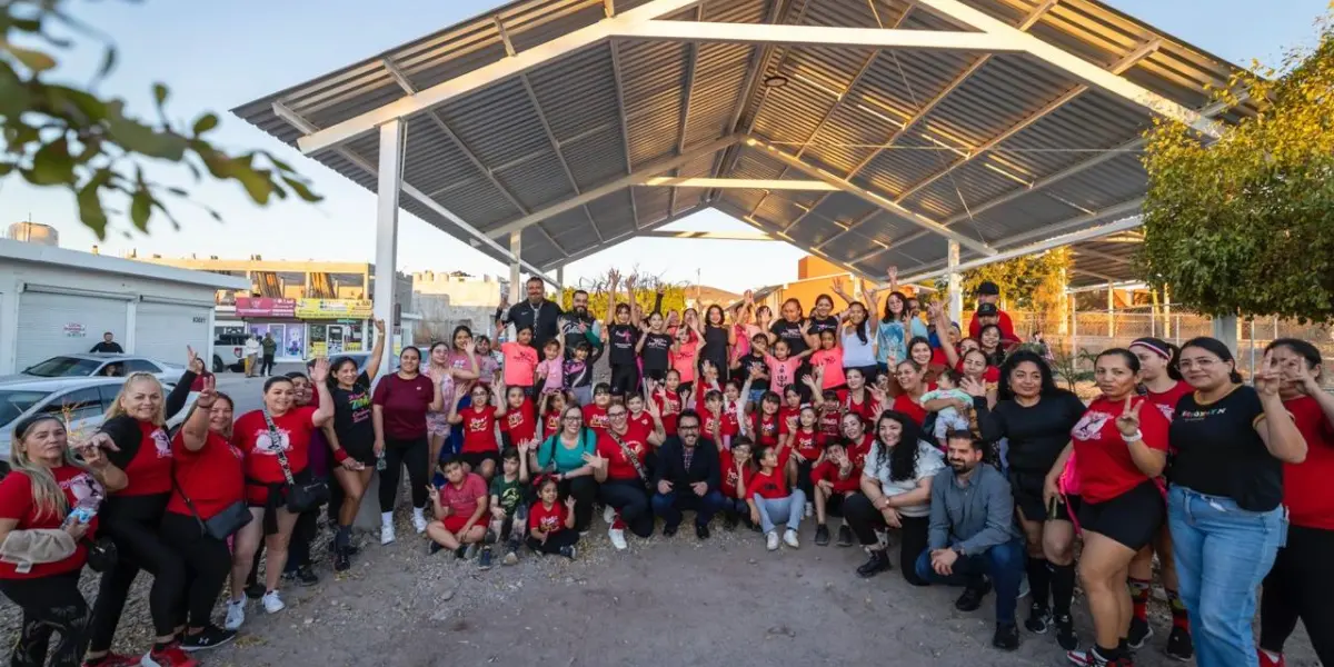 Los vecinos de Alturas del Sur recibirán un nuevo beneficio para la comunidad con la instalación de una nueva techumbre en el Parque de la Palapa.