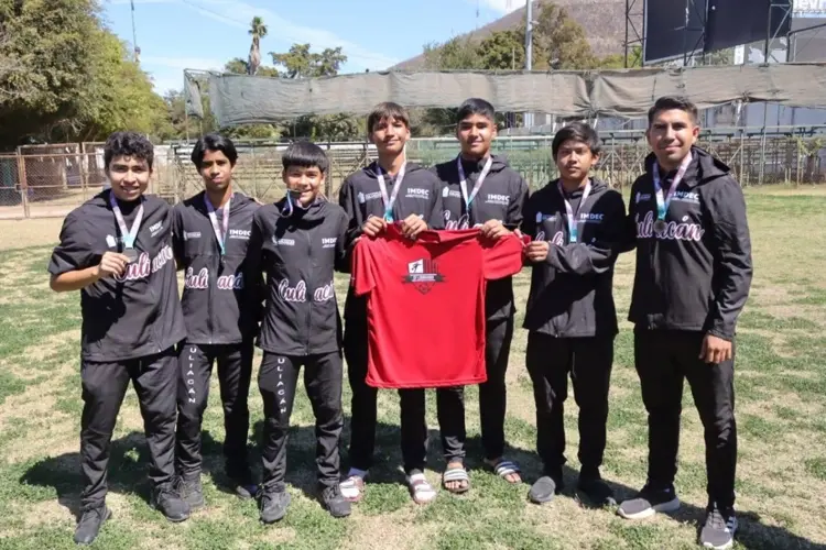 Selección Culiacán Sub 15, campeona estatal en Juegos Conade, va por su pase al nacional de futbol