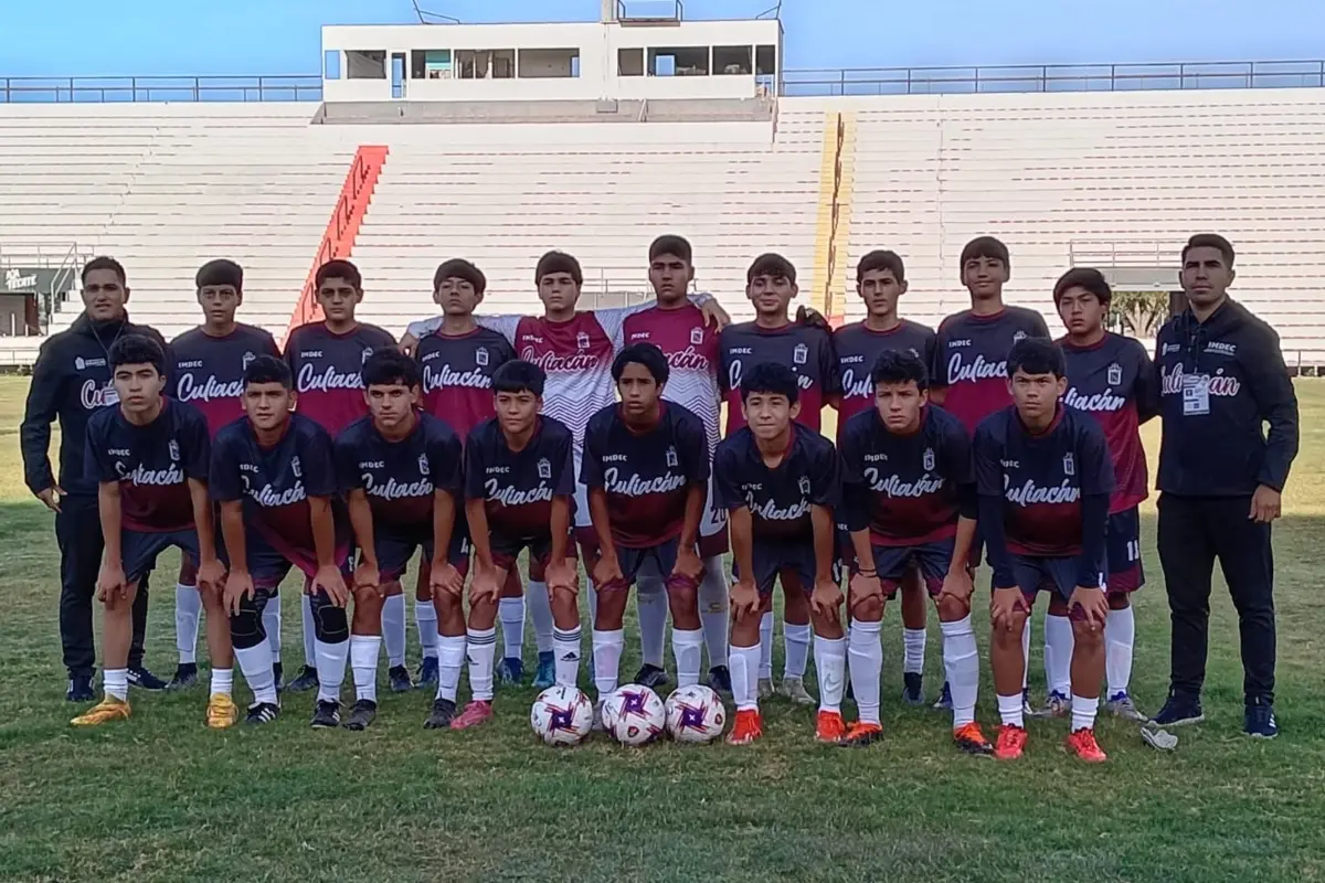 El selectivo de futbol Culiacán Sub-15 es comandado por el entrenador profesional Diego Armando Rodríguez, del Club Lombardo. Cortesía.