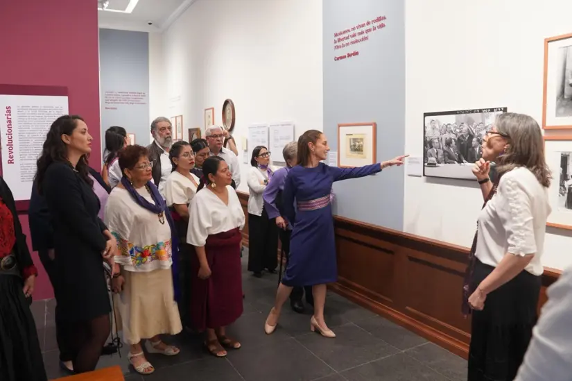 Claudia Sheinbaum y el 8M Apertura de la Sala Mujeres en la Historia