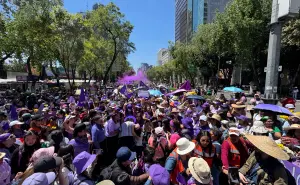 “No estamos solas”: La voz de más de 200 mil mujeres resonó en la CDMX este 8M