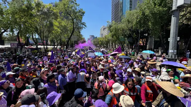 Miles de mujeres se unieron en la CDMX para exigir igualdad y justicia en el 8M.