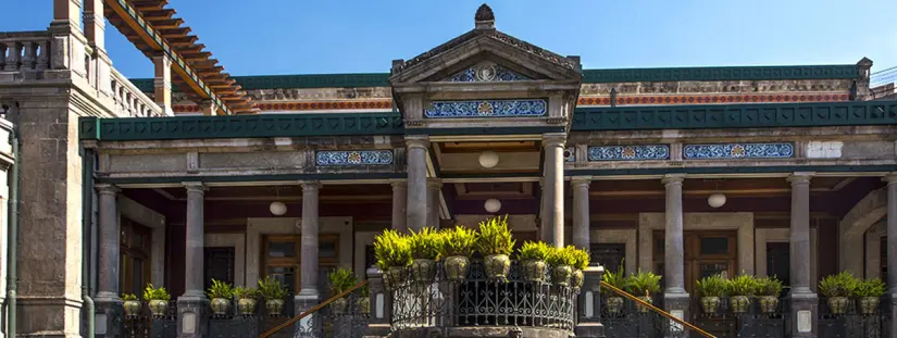 Conoce esta impresionante Casona en CDMX. Foto: Casa Rivas Mercado. 