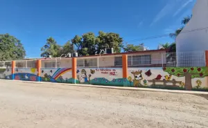 Pintan mural “La naturaleza es nuestra paz” en comunidad El Limón de Los Ramos, Culiacán