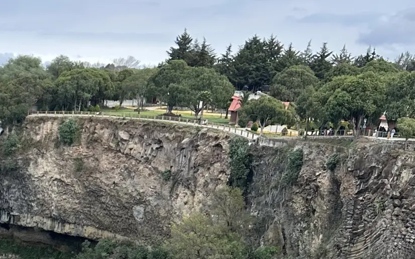 Fotografía panorámica de los Prismas Basálticos. Foto: Axel Orlando Arenas Vergara