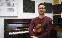 Xavier Tortosa; conoce la historia del violinista español en la Orquesta Sinfónica Sinaloa de las Artes