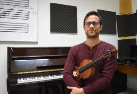 Xavier Tortosa; conoce la historia del violinista español en la Orquesta Sinfónica Sinaloa de las Artes