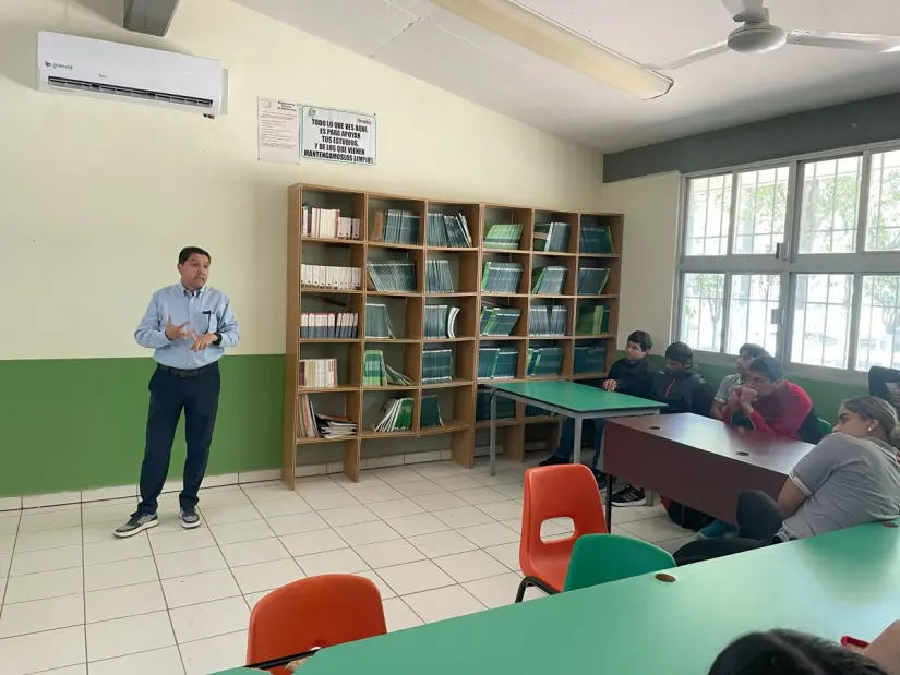 Durante el taller de participación juvenil, los jóvenes estuvieron muy participativos.