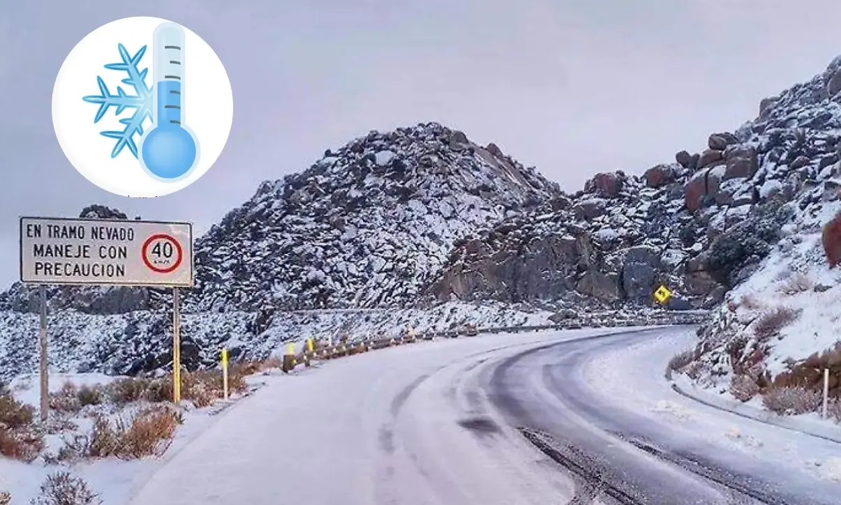 En la carretera de La Rumorosa se ha presentado la caída de nieve por el frente frío 35. Foto: El Sol de México / Edición: TBN