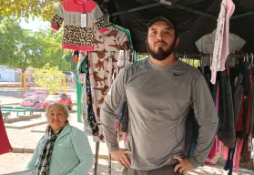 Gonzalo y María Luisa: La pandemia los obligó a reinventar su negocio en tianguis de Culiacán