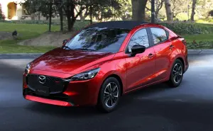 Mazda2 2025, el sedán que cautiva a México; características y precio