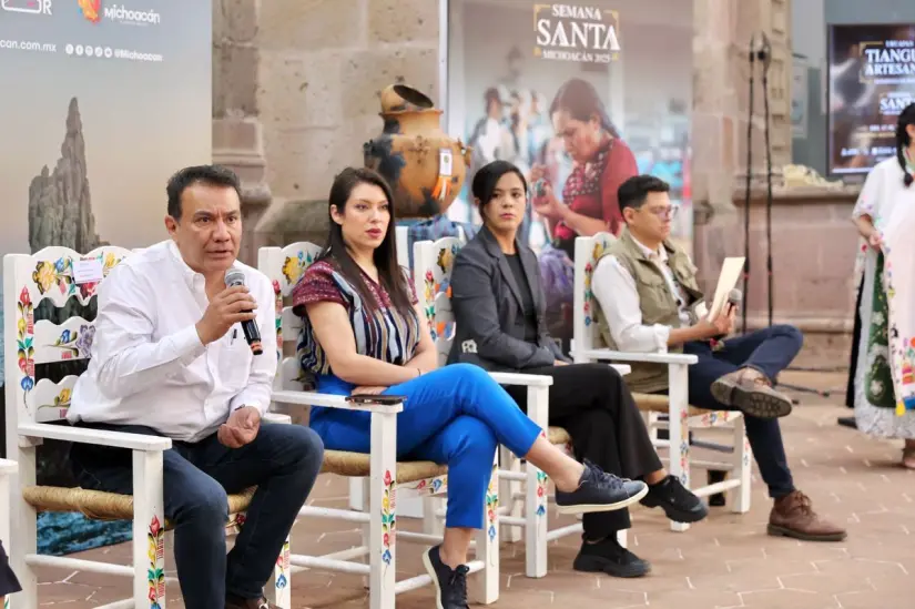 Conferencia de prensa liderada por las autoridades estatales de Turismo y Cultura. Foto: Cortesía.