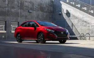 Nissan Versa 2025, el rey de las ventas en México: ¿Cuánto cuesta en marzo de 2025?