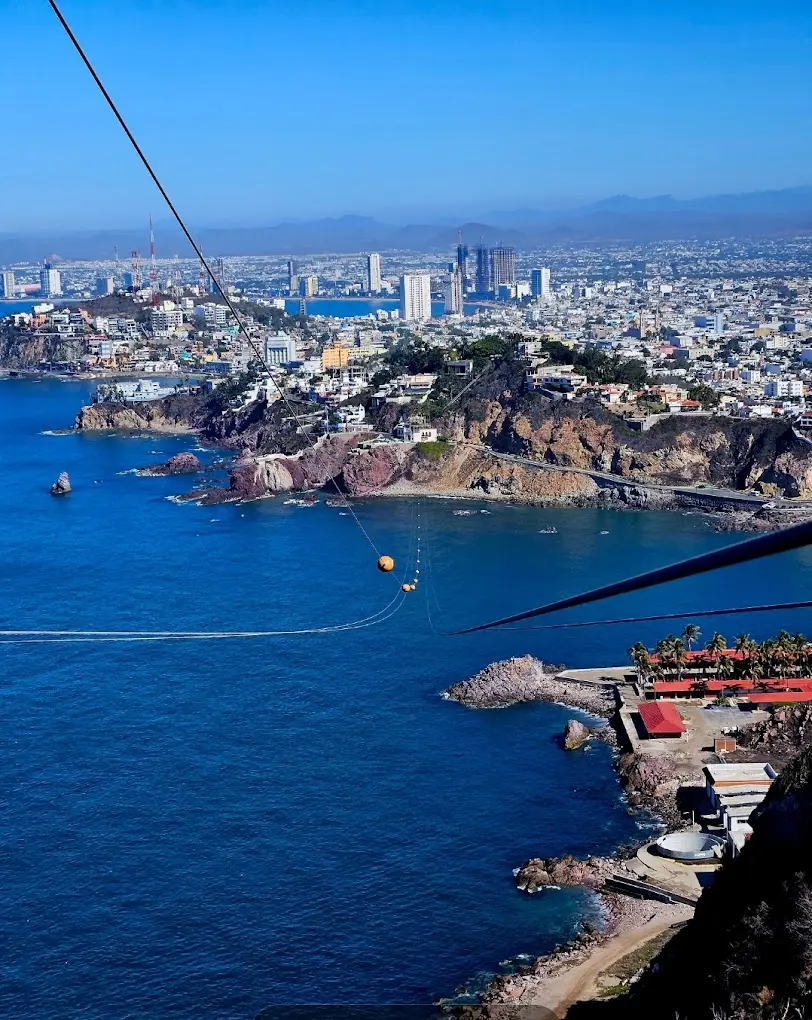 La Farolesa, nueva tirolesa de Mazatlán. Foto: cortesía