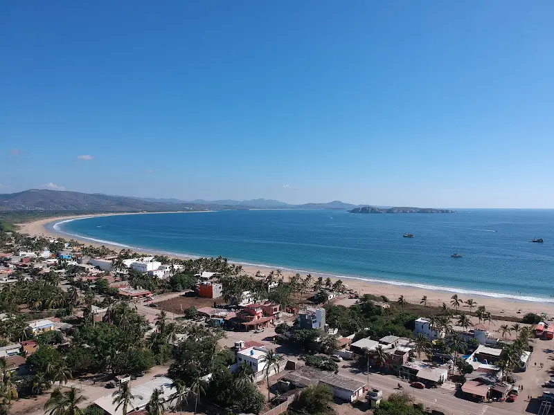 Atrévete a conocer el hermoso pueblo de Punta Pérula. Foto: beachsearcher. 