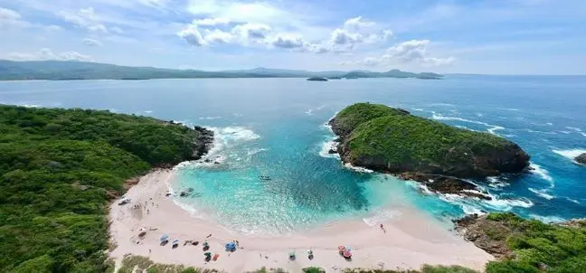 Isla en Punta Pérula. Foto: Zona turística. 