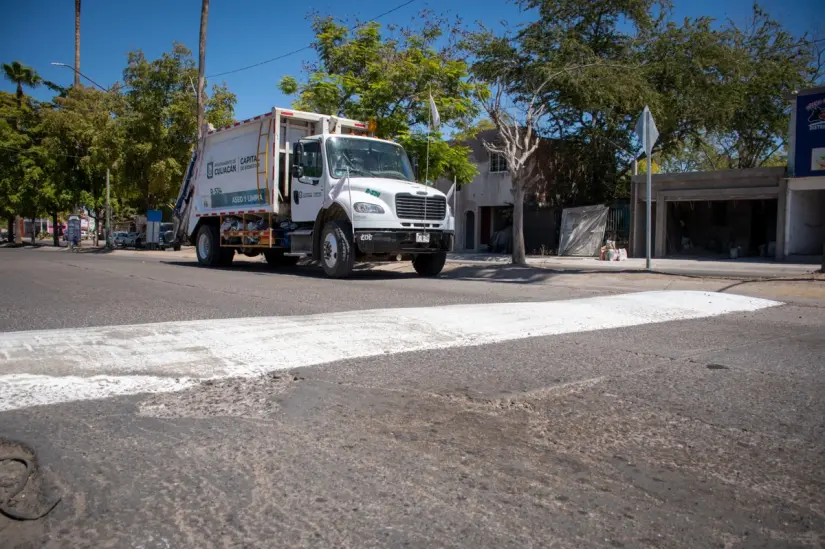 Culiacán refuerza su infraestructura vial con nuevas señalizaciones y pintura en calles clave