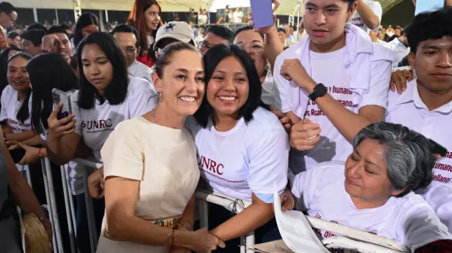 Inaugura Claudia Sheinbaum la Universidad Nacional Rosario Castellanos en Comitán, Chiapas.